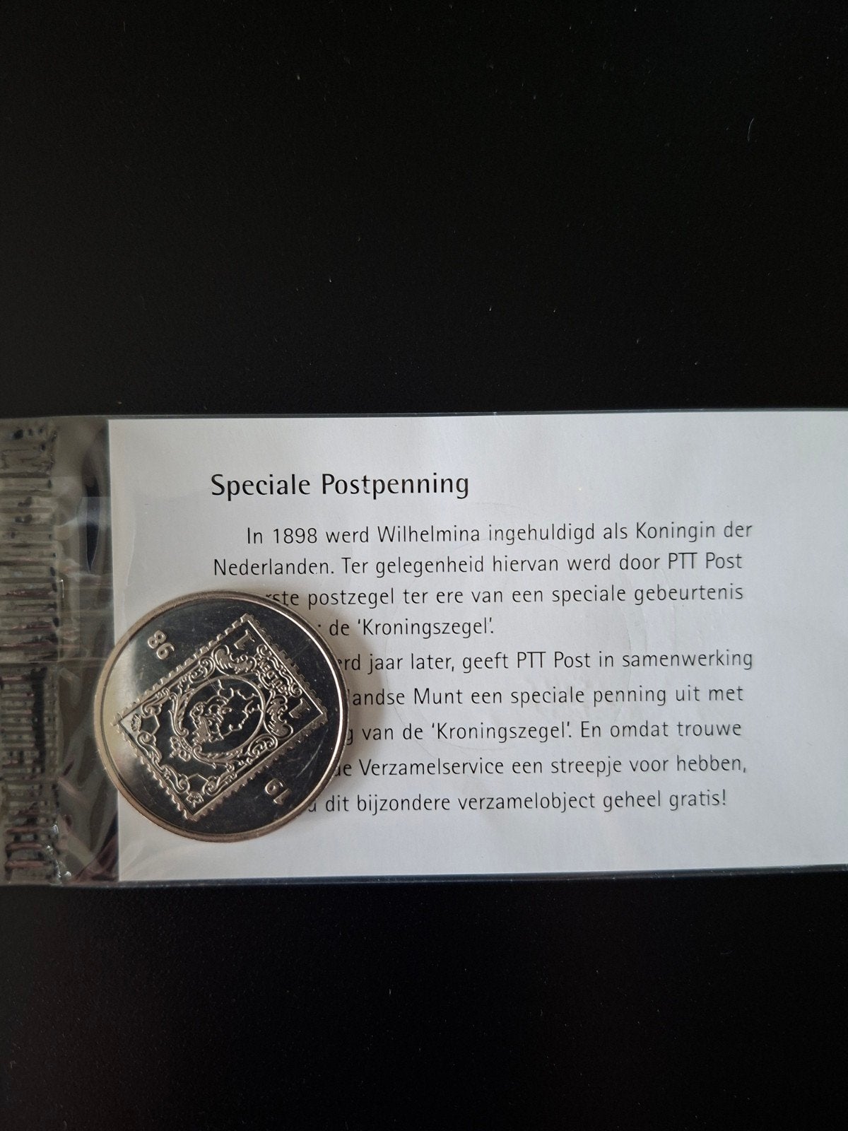 Speciale Postpenning Kroningszegel Wilhelmina, Postzegels en Munten, Ophalen of Verzenden, Overige materialen, Nederland