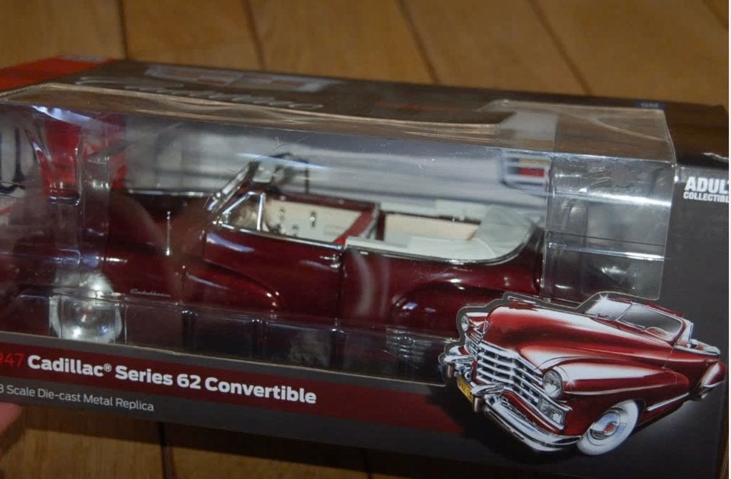 1:18 CADILLAC SERIES 62 Convertible Autoworld in box WRH, Verzenden, Zo goed als nieuw, Auto, Overige merken