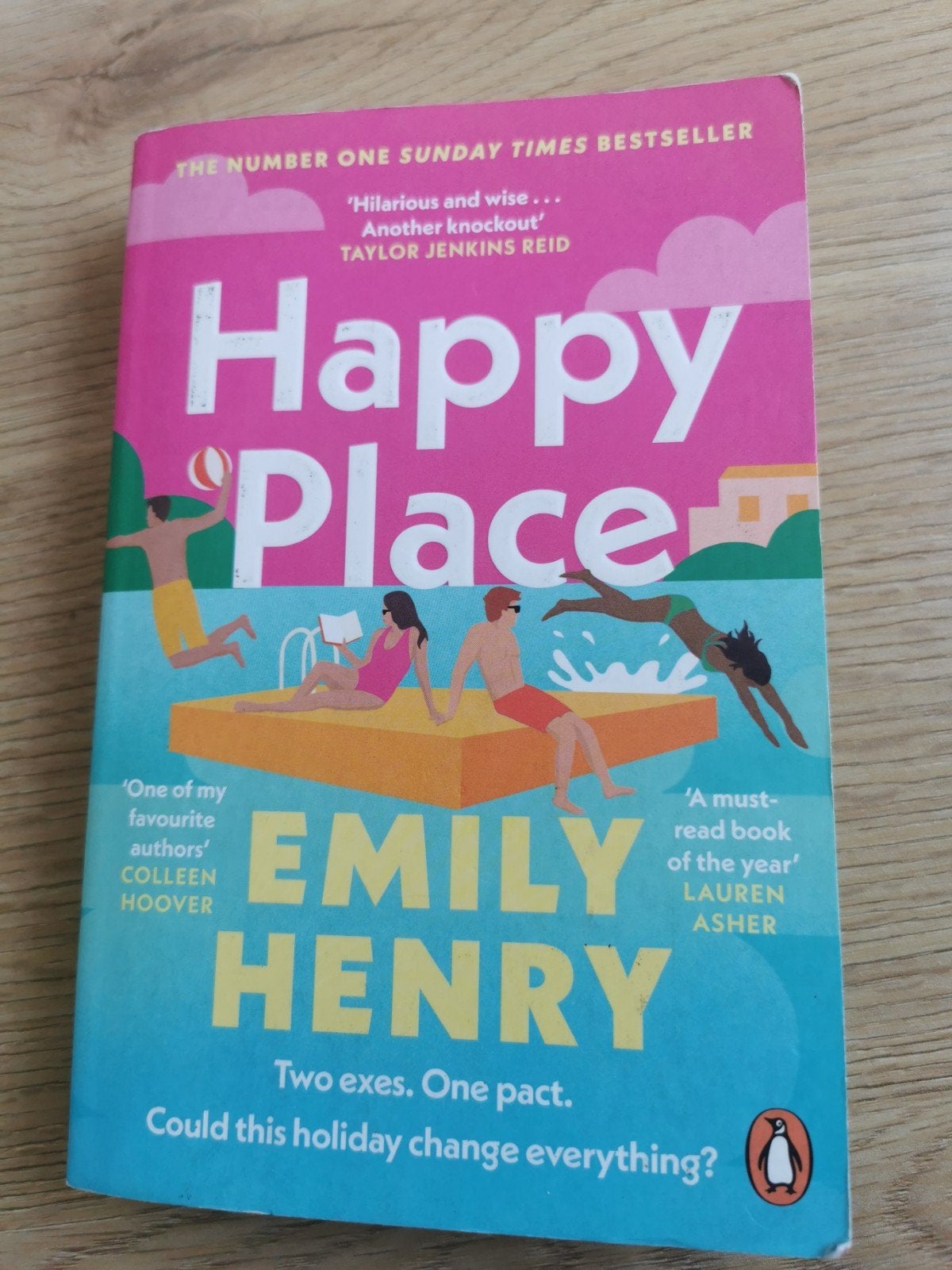 Happy Place - Emily Henry (Engels), Boeken, Romans, Gelezen, Europa overig, Ophalen of Verzenden