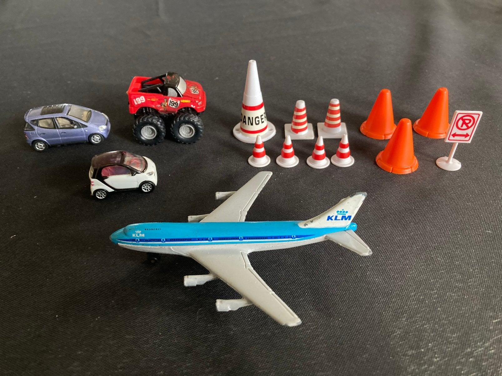 Mercedes a1 vliegtuig ed.., Ophalen of Verzenden, Zo goed als nieuw