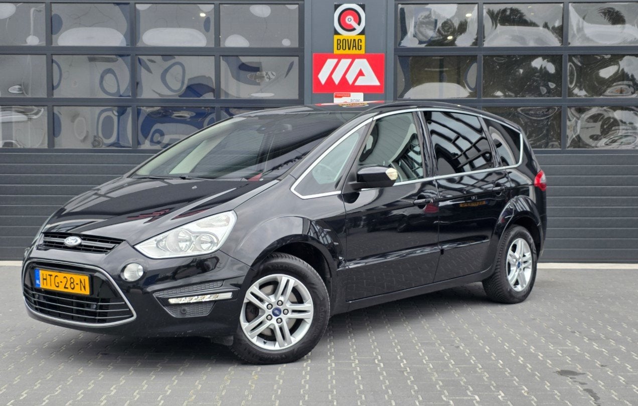 Ford S-MAX 1.6 EcoBoost Titanium | NAVI | PDC | STOELVERWARM, Auto's, Voorwielaandrijving, Gebruikt, Zwart, 4 cilinders