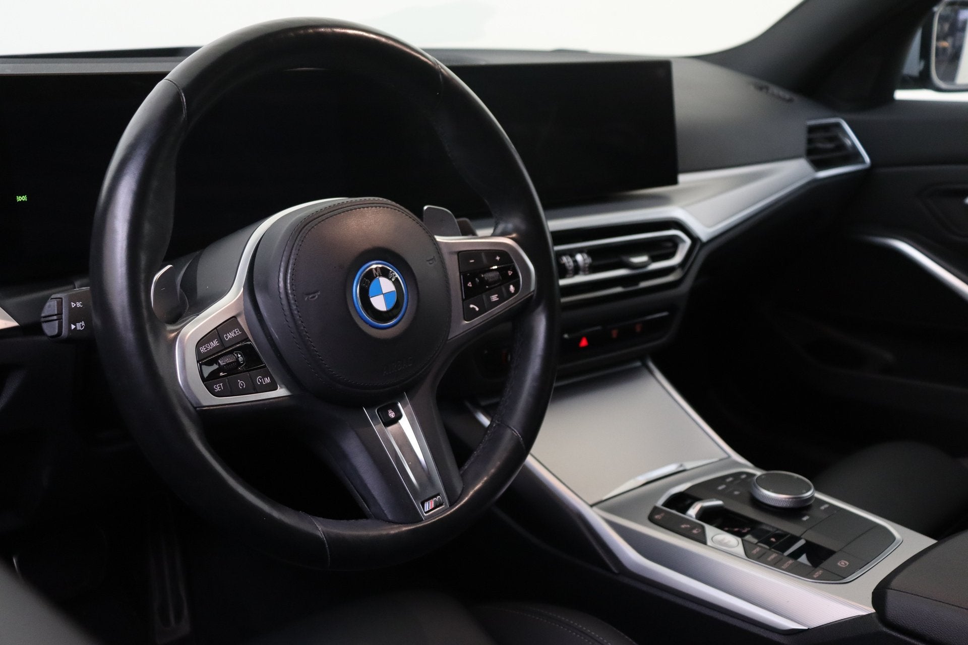 BMW 3 Serie Touring 330e xDrive M Sport Automaat / Panoramad, Auto's, Gebruikt, 4 cilinders, Met garantie (alle), 120 €/maand