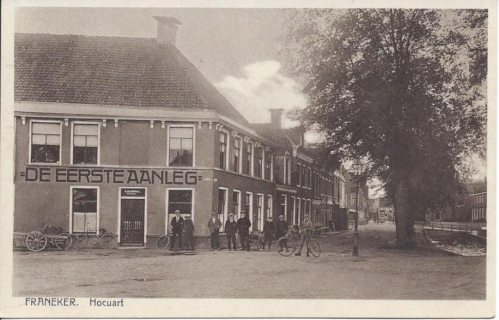 Franeker (Frl.) Hocuart, veel Volk, ca. 1920, Ophalen of Verzenden, Voor 1920, Ongelopen, Friesland