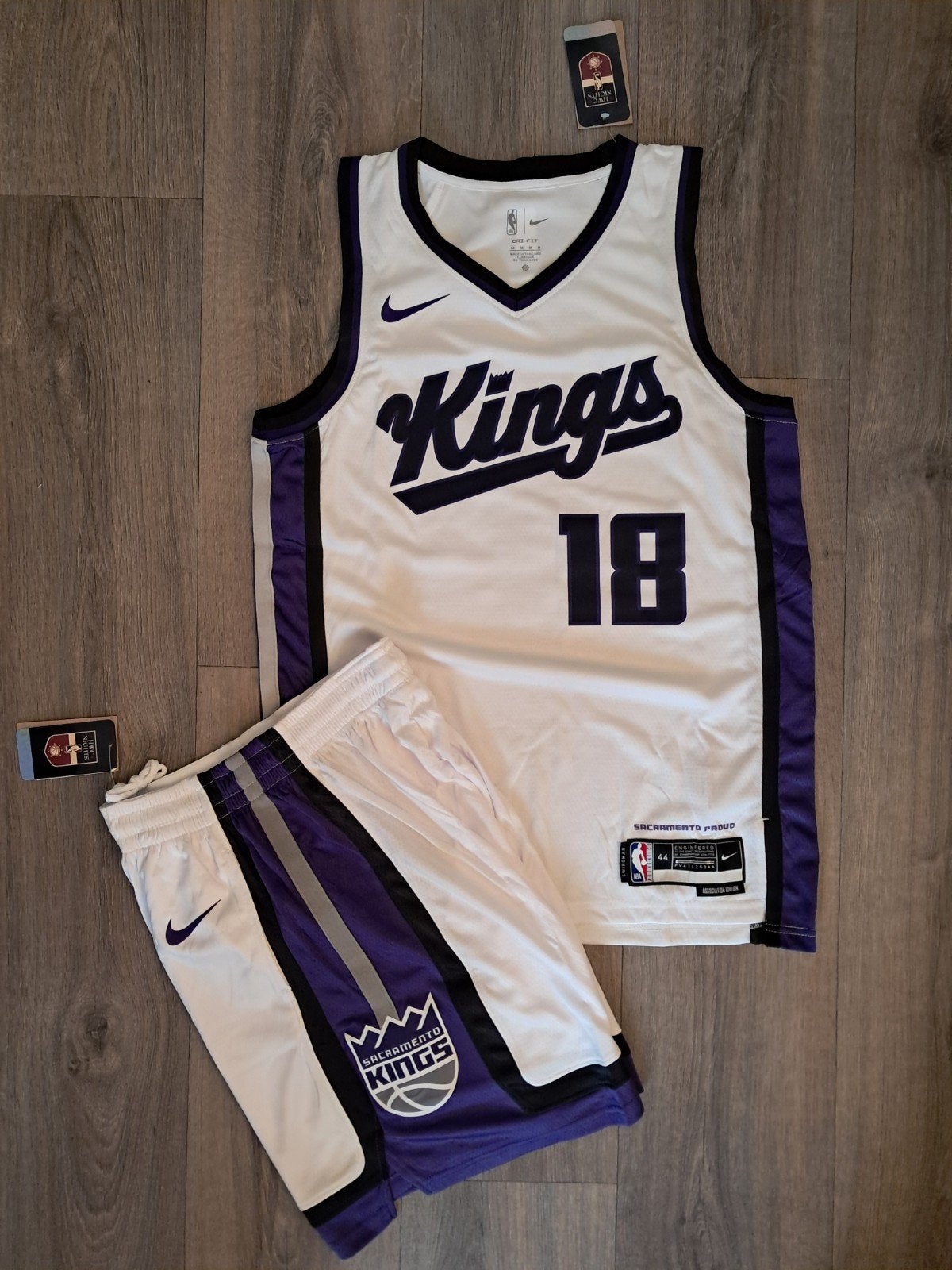 NBA Sacramento Kings Westbrook basketbal tenue maat M, Ophalen of Verzenden, Nieuw, Kleding