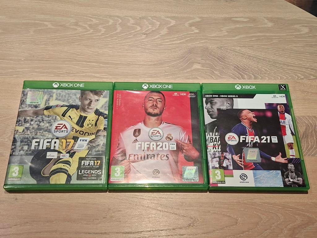 FIFA 17, FIFA 20 en FIFA 21 voor Xbox One/Series X, Gebruikt, Ophalen of Verzenden, Eén computer, Sport
