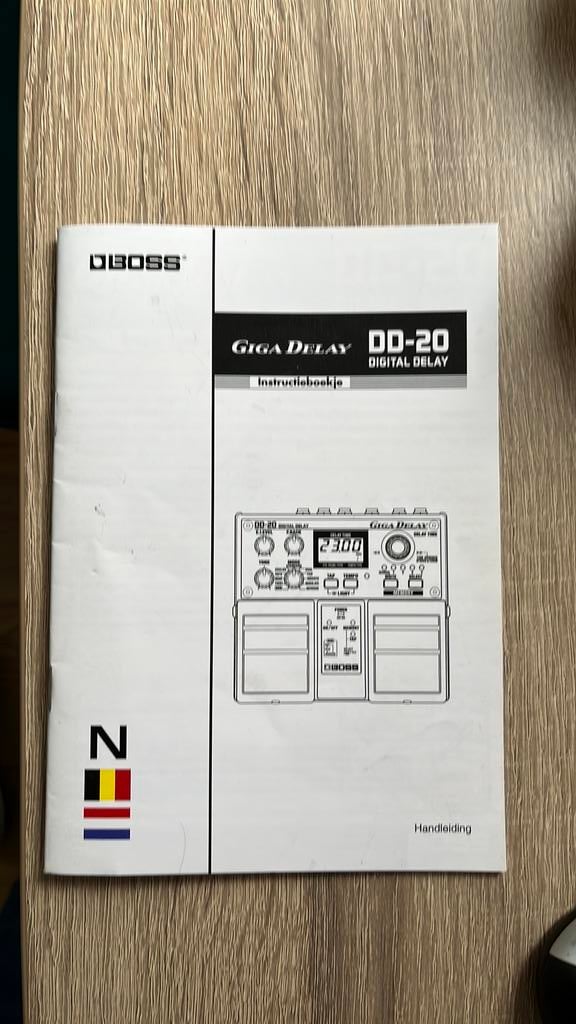 Originele handleiding voor de Boss DD-20, Muziek en Instrumenten, Effecten, Ophalen of Verzenden, Zo goed als nieuw
