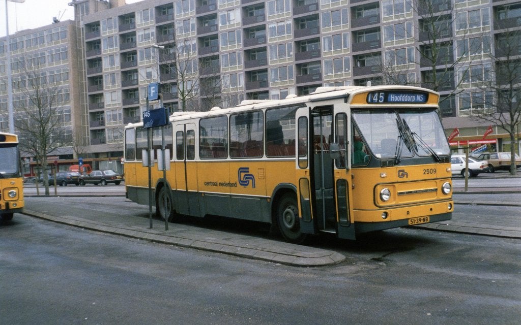 Busfoto MB 200 cn leiden, Verzenden, 1980 tot heden, Zuid-Holland