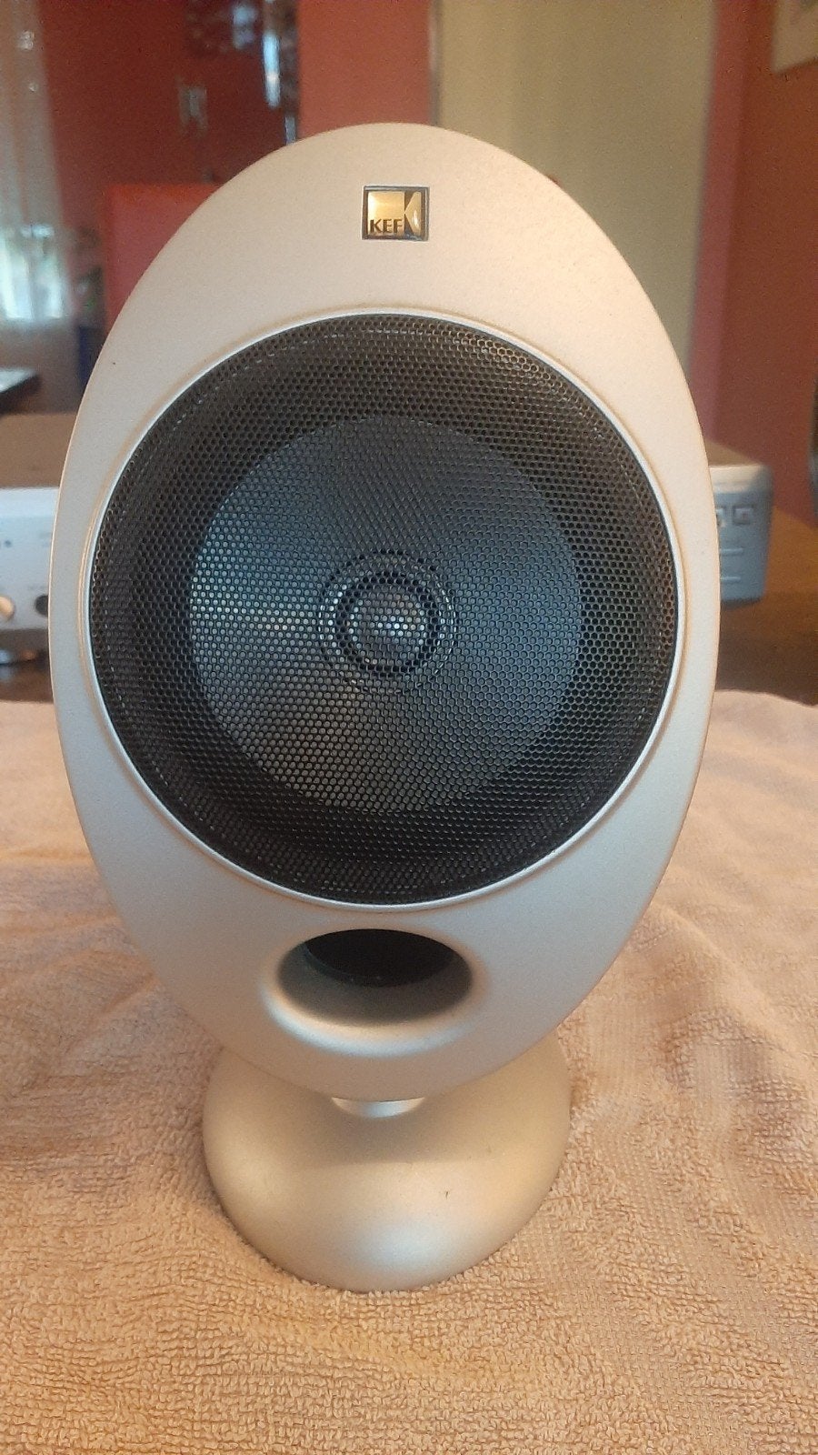 KEF HTS2001 Satelliet Luidspreker - Zilver/Zwart, Audio, Tv en Foto, Luidsprekers, Gebruikt, Ophalen of Verzenden, 60 tot 120 watt