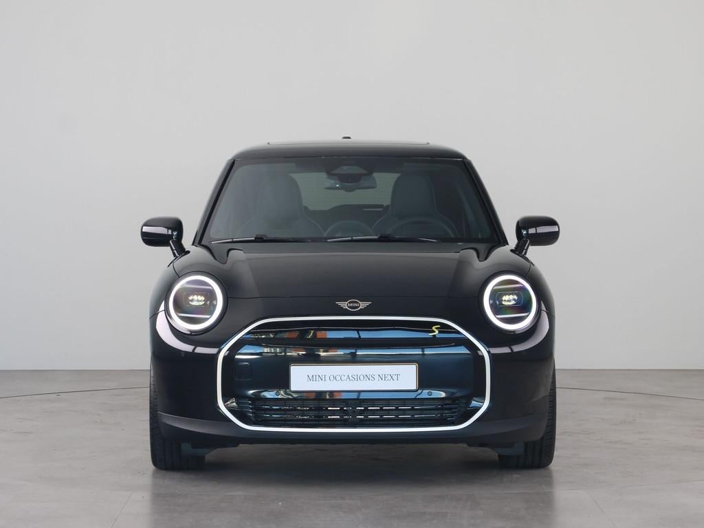 MINI Cooper SE Favoured Pakket M (bj 2025, automaat), Met garantie (alle), 4 stoelen, Blauw, 315 min