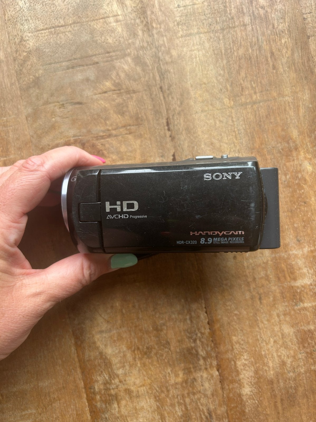 Sony HDR-CX320E Camcorder met accessoires, Full HD, Gebruikt, 20x of meer, Overige soorten