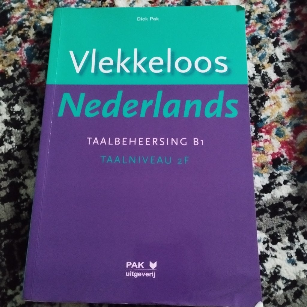 Vlekkeloos Nederlands, Boeken, Ophalen, HBO, Zo goed als nieuw, Pak uitgeverij