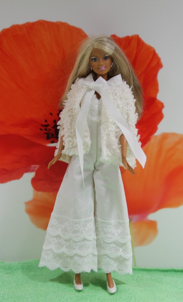 'Barbie' G124: witte jumpsuit, cape en schoenen, Verzenden, Nieuw, Barbie
