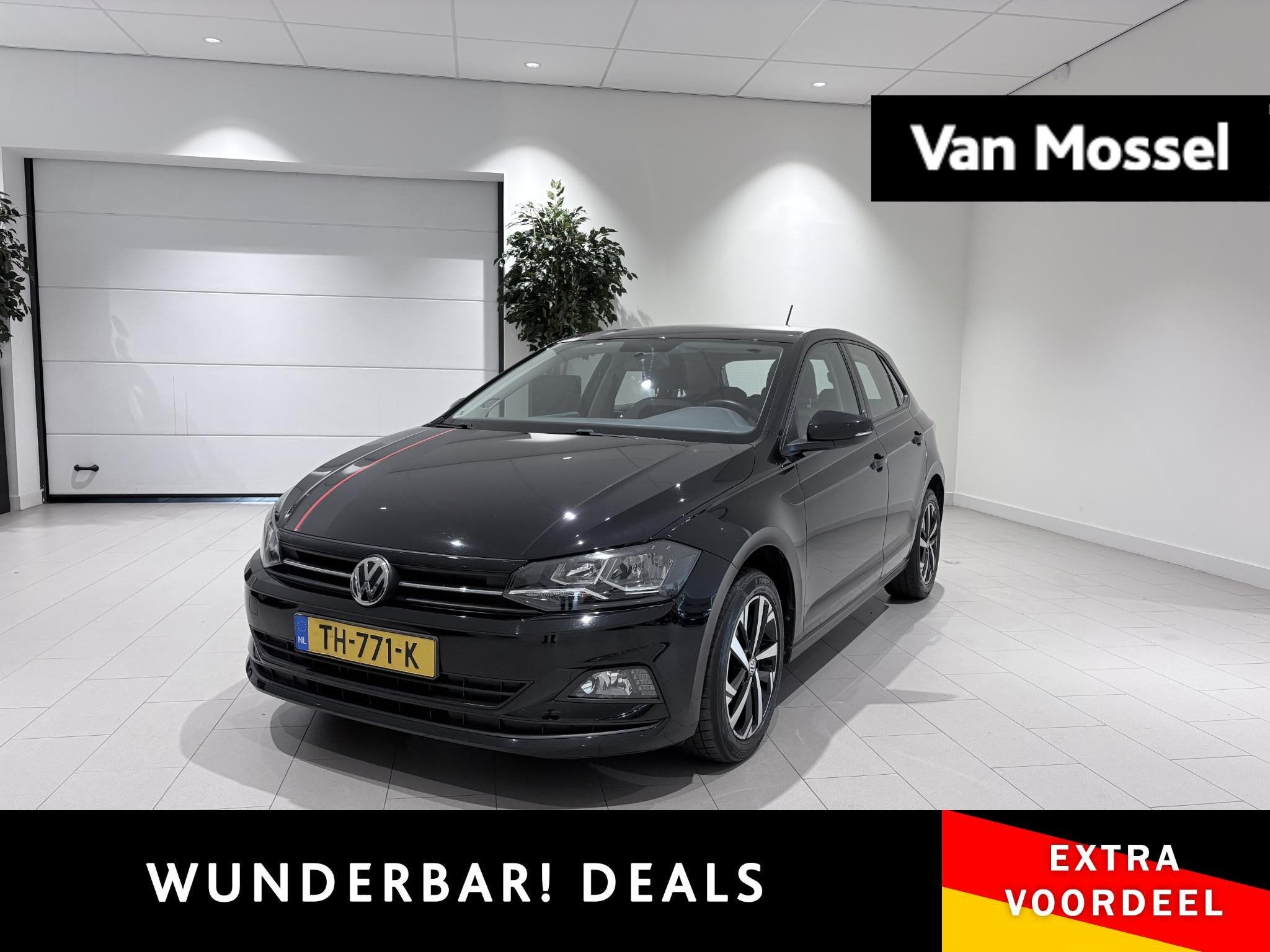 Volkswagen Polo 1.0 TSI Beats Nederlands Voertuig | Apple Ca