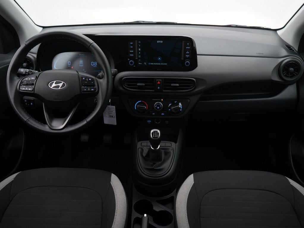 Hyundai i10 1.0 Comfort Smart 5-zits | Sportvelgen | Private, Auto's, 12 maanden, Stof, Gebruikt, Zwart