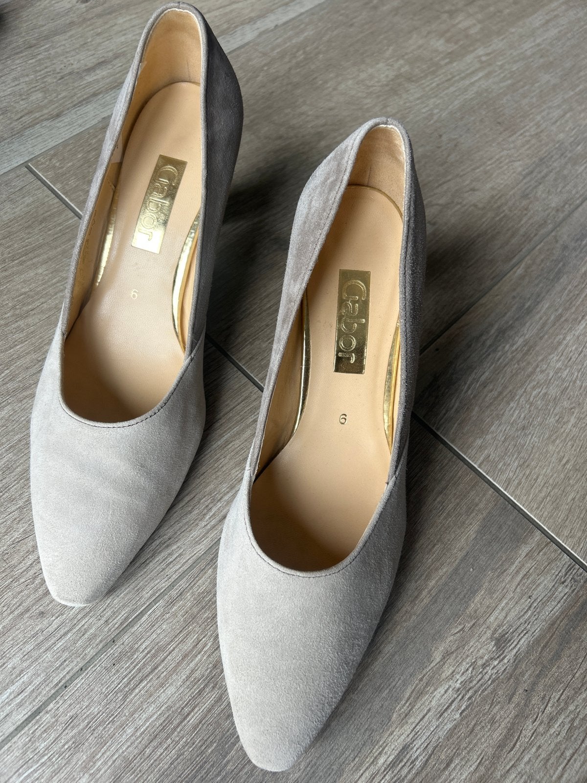 Gabor suède pumps maat 6 (39) nieuw!, Pumps, Beige, Nieuw, Ophalen of Verzenden
