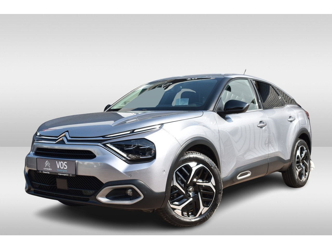 Citroën C4 130 EAT8 Shine | Automaat | Navigatie | Aircondi, Auto's, Automaat, 136 pk, Gebruikt, Leder