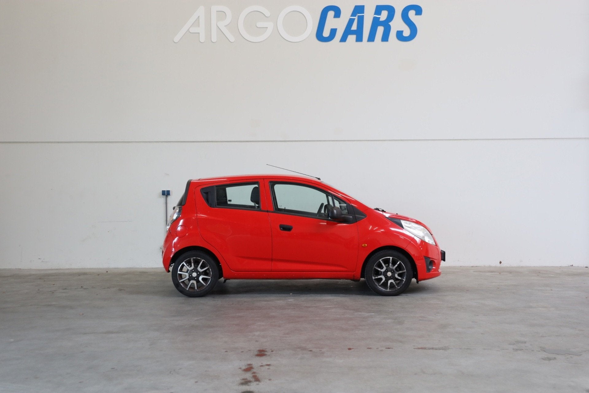 Chevrolet Spark 1.0 16V L INRUIL MOGELIJK 5 DUERS RADIO/CD, Voorwielaandrijving, Stof, Gebruikt, Zwart