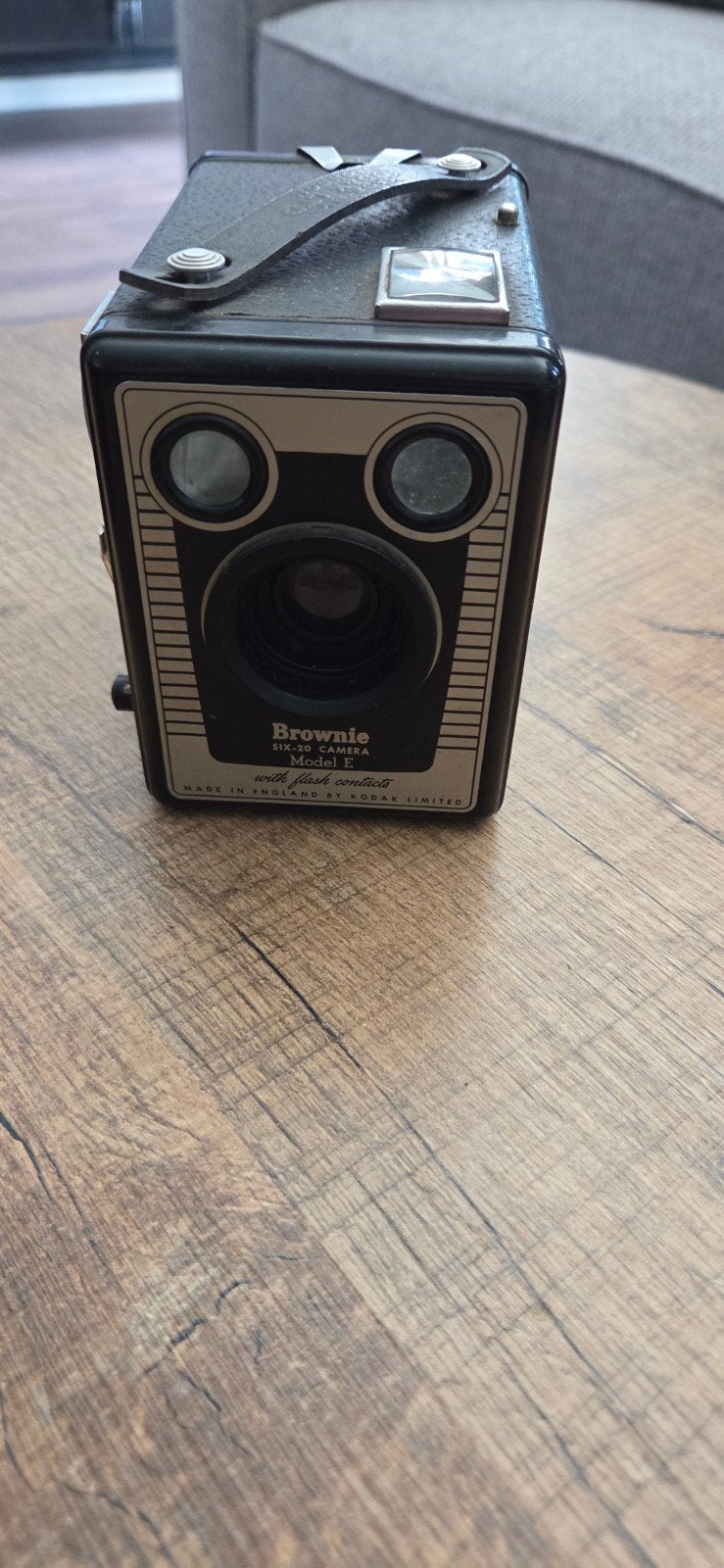 Vintage Kodak Brownie Six-20 Model F camera met draagtas, Audio, Tv en Foto, Ophalen, Gebruikt, Compact, Kodak