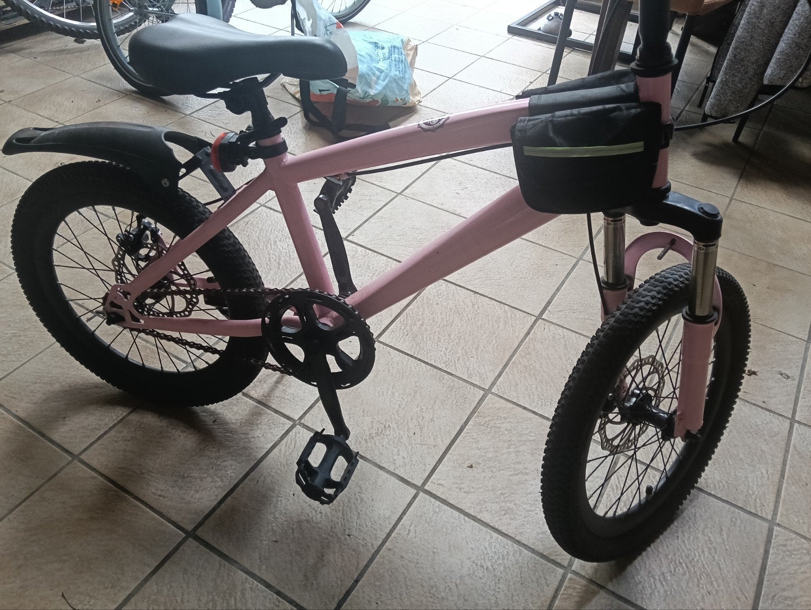Roze kinderfiets 18 inch met schijfremmen, Fietsen en Brommers, Ophalen, Gebruikt, Schijfrem, 16 tot 20 inch