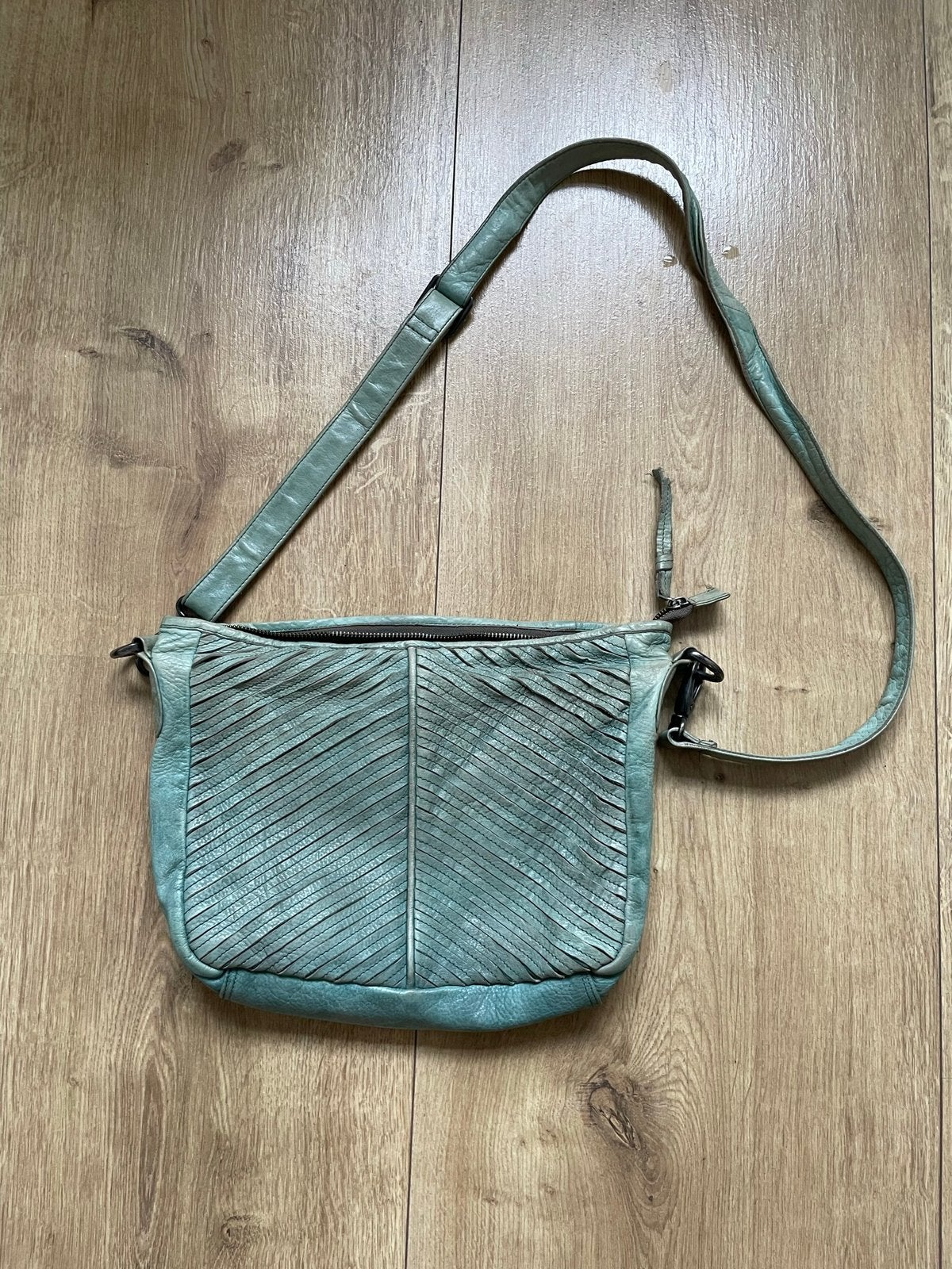 Prachtige vintage Legend lederen tas groen blauw leer, Sieraden, Tassen en Uiterlijk, Ophalen of Verzenden, Zo goed als nieuw