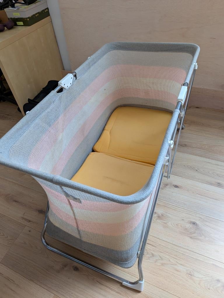 Camping bedje en kinderstoel., Ophalen of Verzenden, Gebruikt
