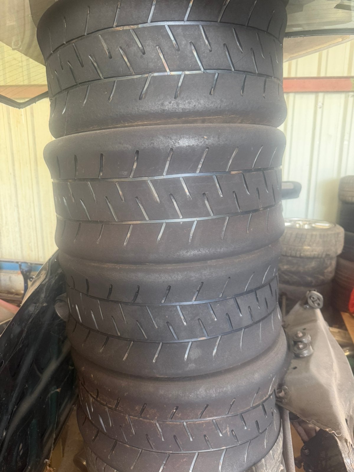 Avon rallycross banden 17 inch, Ophalen, Zo goed als nieuw