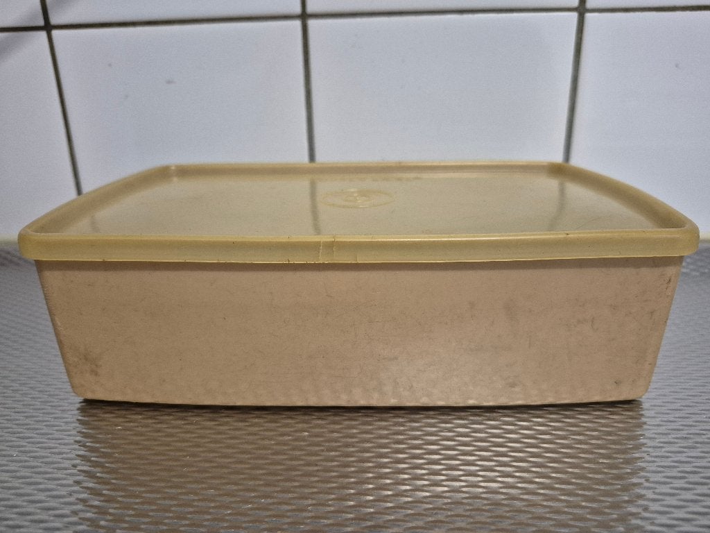 Tupperware bewaardoos, Ophalen of Verzenden, Gebruikt, Overige typen, Met deksel