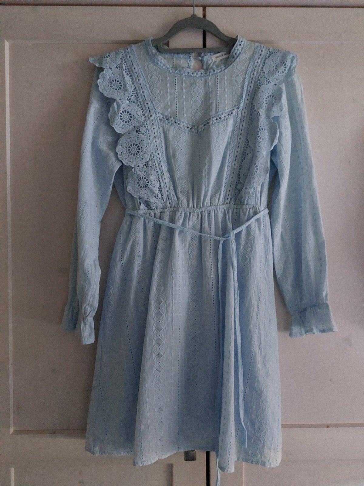 Bisou's Project Jurk lichtblauw maat S ZGAN, Blauw, Ophalen of Verzenden, Zo goed als nieuw, Maat 36 (S)