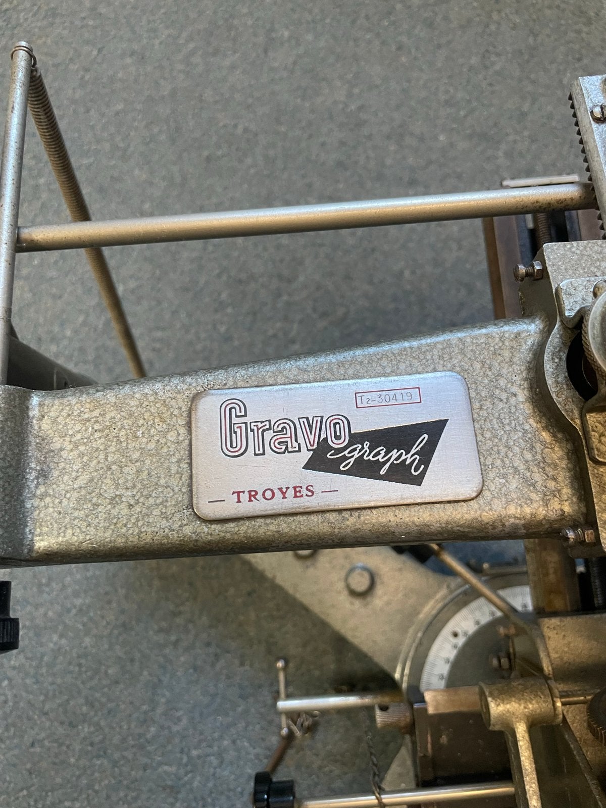 Graveermachine met sjablonen en glasgraveeroptie, Ophalen, Gebruikt