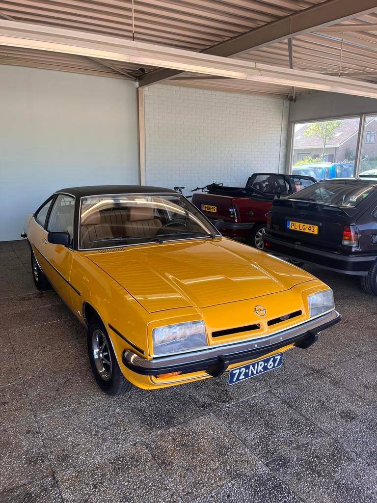 Opel Manta 1.6 N 1976 Geel, Automaat, Beige, 1600 cc, Bedrijf