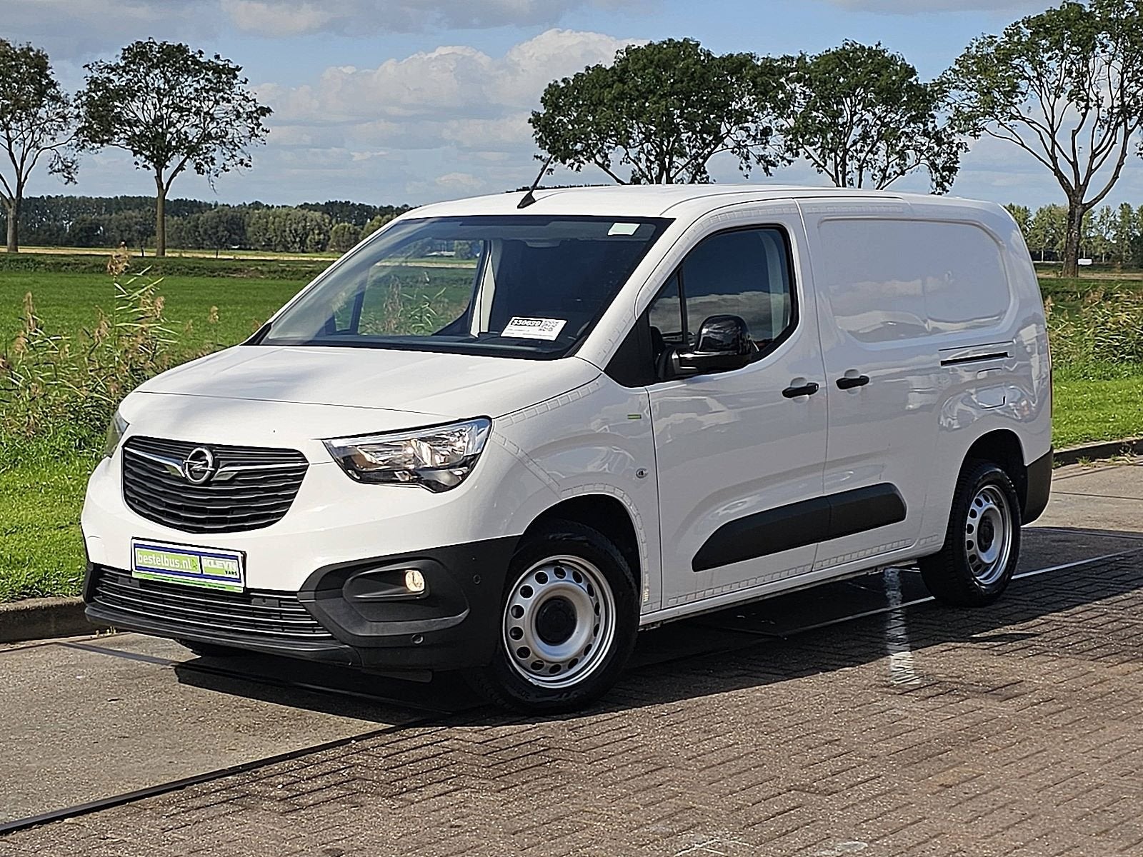 OPEL COMBO 1.5 L2 2xZjdeur NAP Airco Trekhaak 1e Eigenaar On, Gebruikt, Euro 6, Wit, 102 pk
