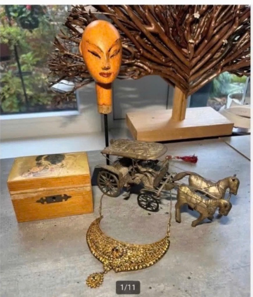4 x antieke Indonesische items: Koets Hoofd Ketting Kistje, Antiek en Kunst, Ophalen of Verzenden