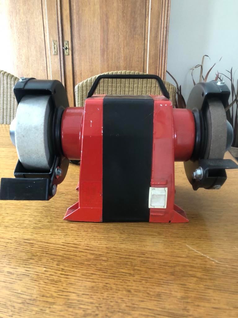 Creusen Tafel Slijpmachine DS 7150 - 150mm slijpstenen, Doe-het-zelf en Verbouw, Gereedschap | Slijpmachines, Ophalen of Verzenden