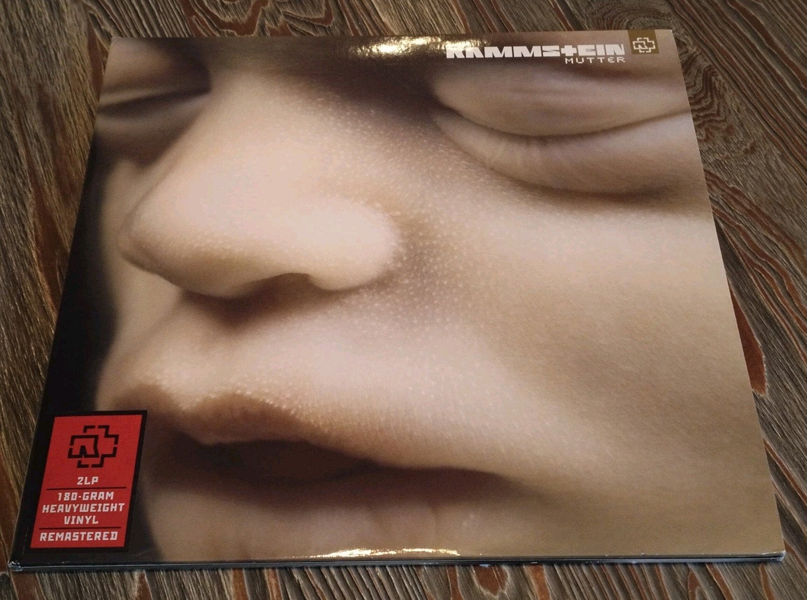 Rammstein - Mutter 2LP 180-gram heavyweight vinyl remastered, Cd's en Dvd's, Dubbel-LP, Hard Rock, Ophalen of Verzenden, Zo goed als nieuw