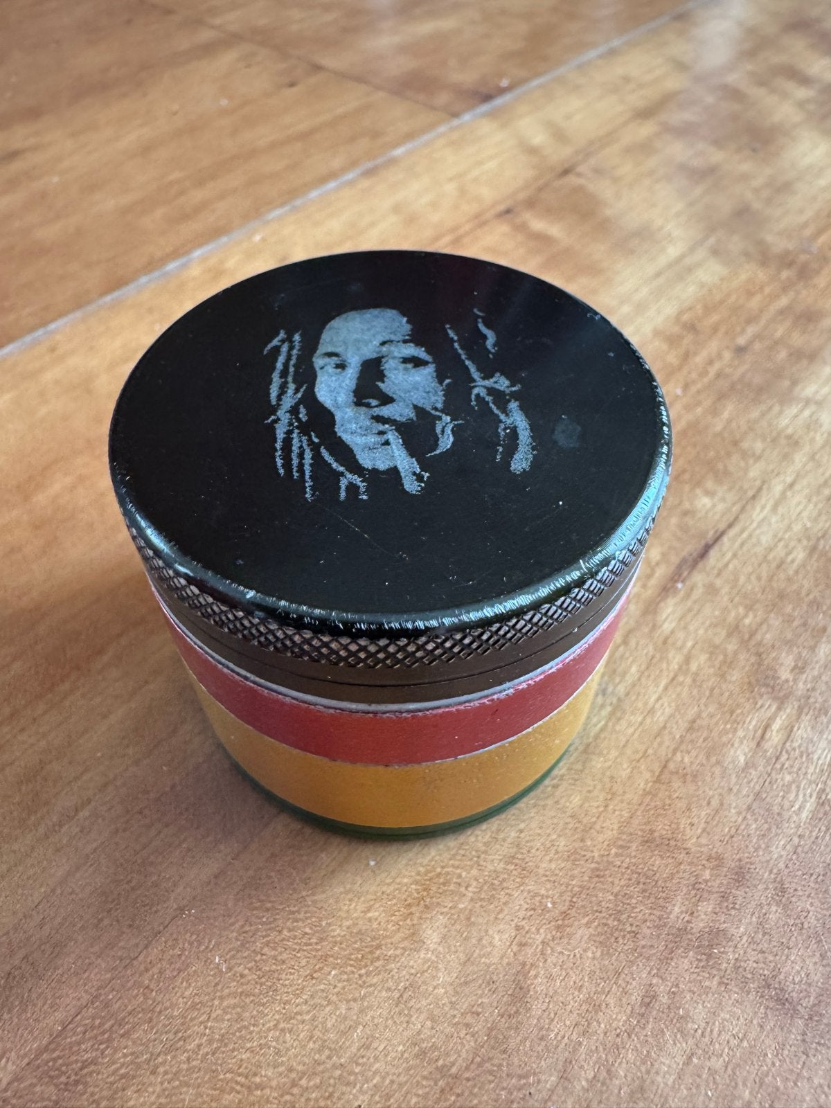 Bob Marley Grinder - 4-delig, Rasta kleuren, Verzamelen, Ophalen of Verzenden, Gebruikt