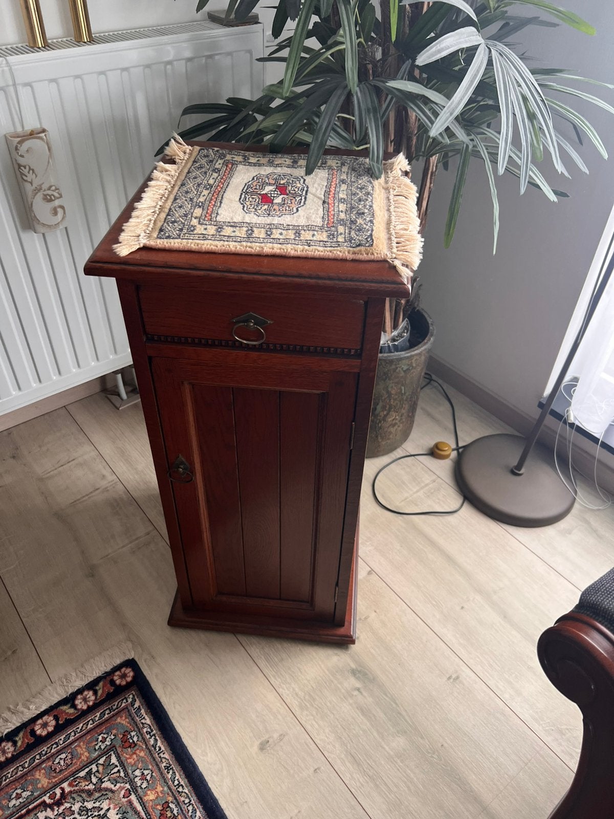 Draaibaar cd kastje, Ophalen, Gebruikt, Hout, Cd's