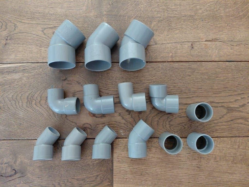 PVC fittingen/ mof/ bocht 32 mm – Dyka, Wavin en merkloos, Doe-het-zelf en Verbouw, Buizen en Afvoer, Bochten, Pvc, Minder dan 2 meter