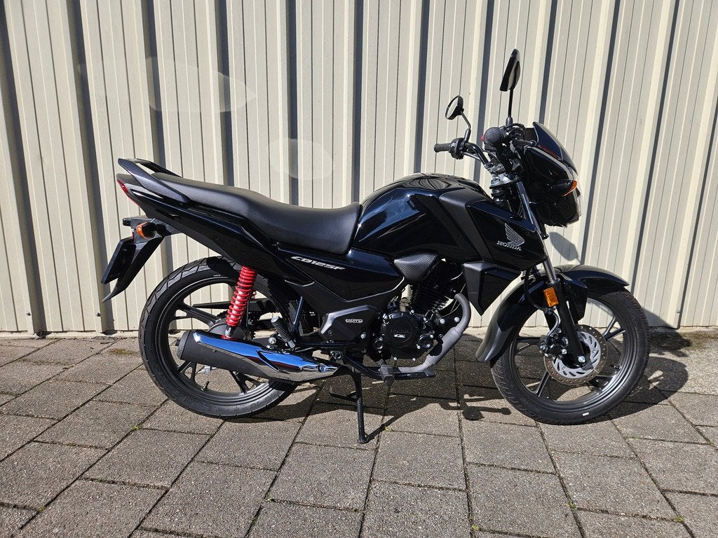 Honda CB 125 F (bj 2025), Motoren, Toermotor, 11 kW of minder, 124 cc