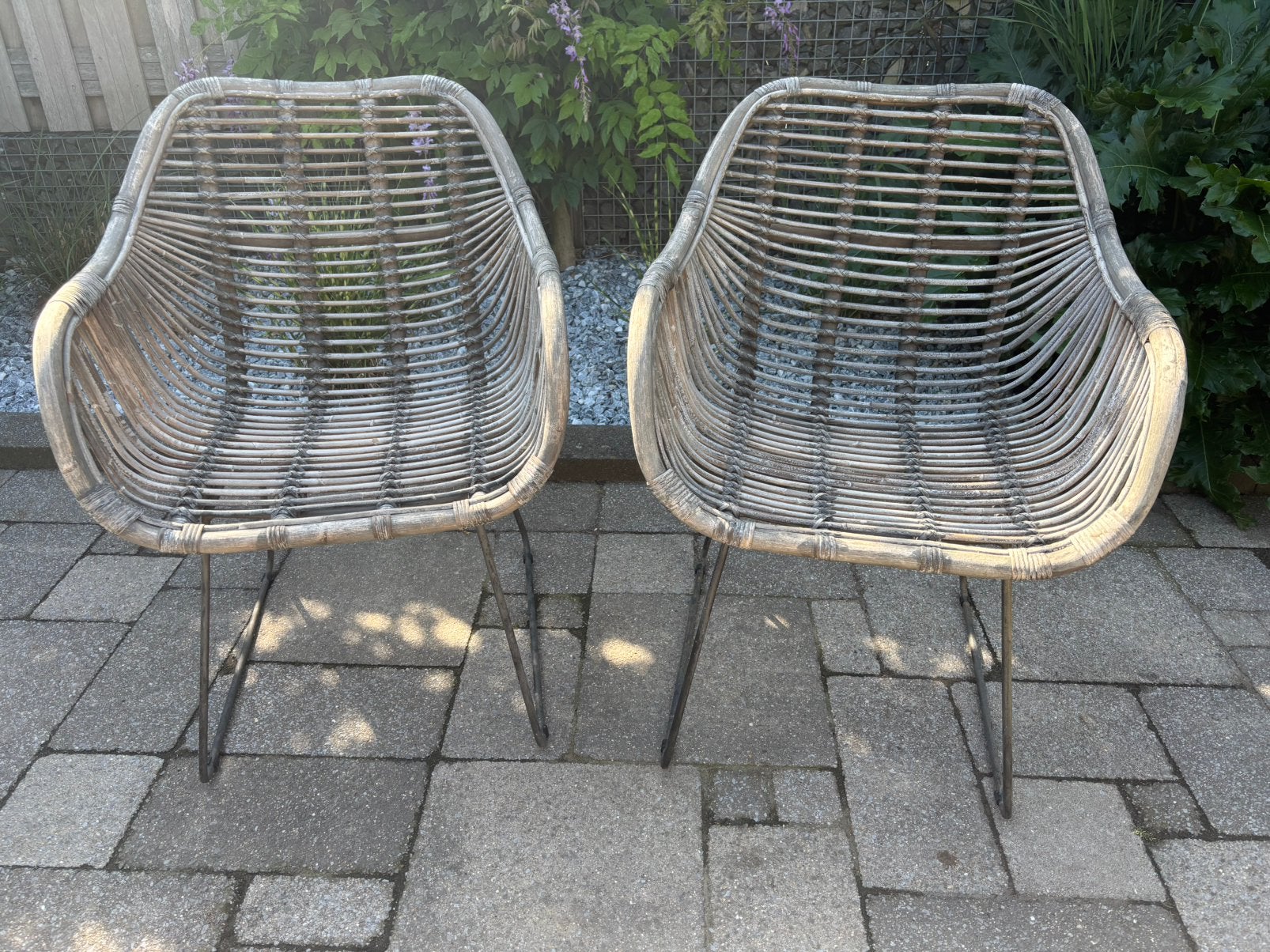 Tuinstoelen rotan en stalen frame, Tuin en Terras, Tuinstoelen, Ophalen, Zo goed als nieuw, Rotan