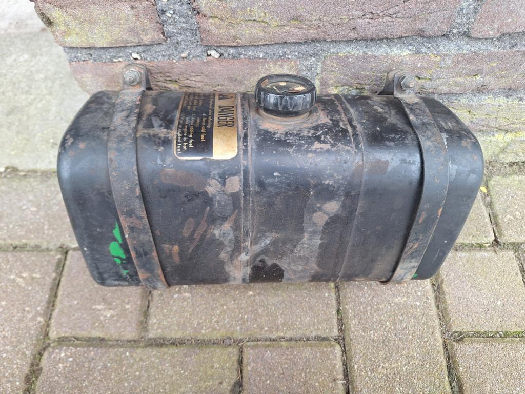 John Deere 112 110 140 Tuintrekker Zitmaaier Benzinetank, Ophalen of Verzenden, Gebruikt, John Deere