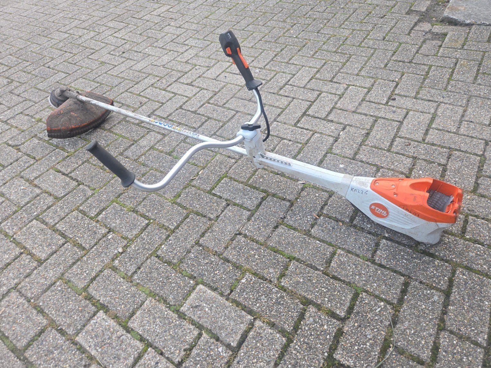 Stihl FSA 135 accu bosmaaier met defect / met werk bj. 2021, Tuin en Terras, Bosmaaiers, Info@stihl.nl, Gebruikt, Accu, Ophalen of Verzenden