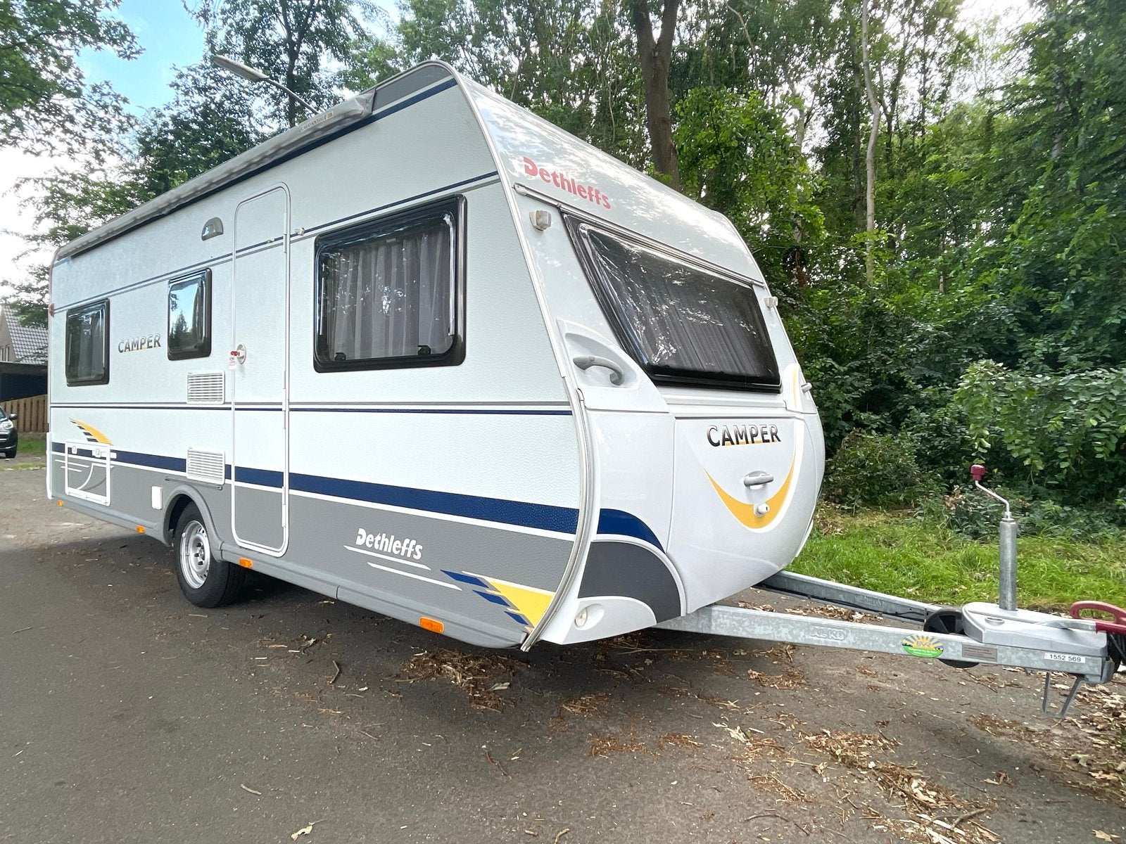 Dethleffs Camper caravan | mover | zakluifel | 2 losse bedde, Dethleffs, Rondzit, Dethleffs, Bedrijf