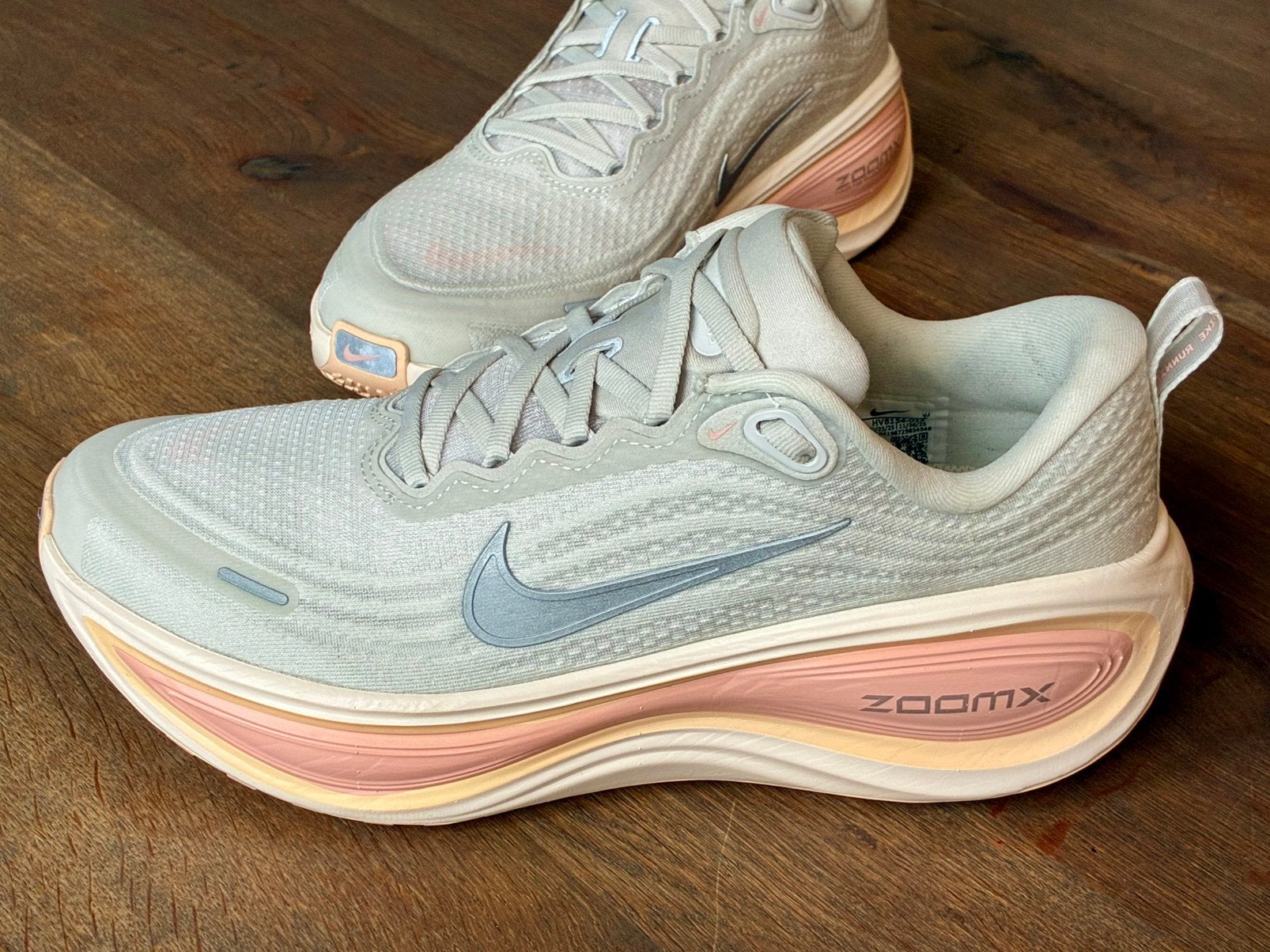 Nike Vomero Plus maat 41, Nieuw, Ophalen of Verzenden, Wit, Sportschoenen