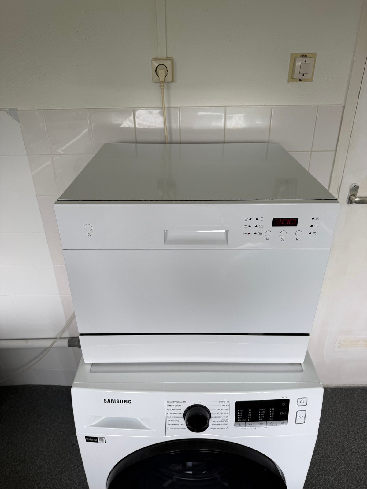 Compacte kleine vaatwasser, Witgoed en Apparatuur, Vaatwasmachines, Ophalen, Gebruikt, Minder dan 85 cm, 45 tot 60 cm