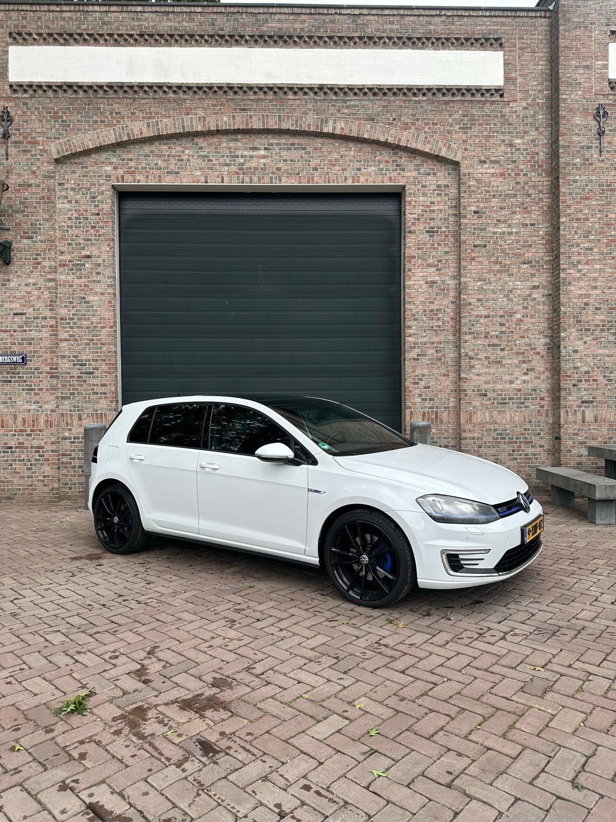Volkswagen Golf 1.4 TSI Phev 150KW GTE 5D 2014 Wit, Auto's, Volkswagen, 4 cilinders, Wit, 1395 cc, 1499 kg