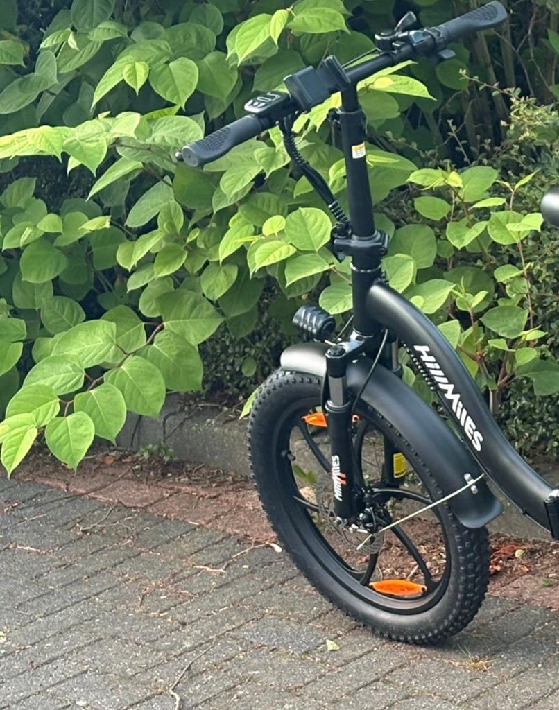 Mocht iemand in Roermond een HillMiles-toerfiets kwijtgeraak, Ophalen of Verzenden
