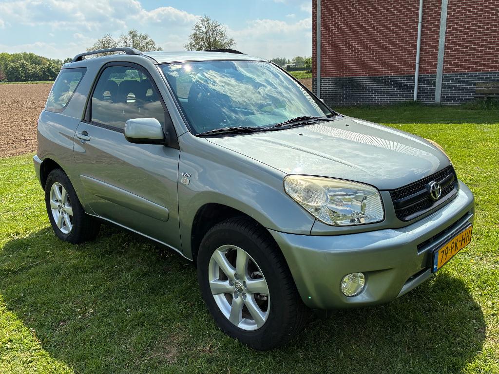Toyota Rav4 1.8 3DR Linea Terra 2004 Groen, Auto's, Toyota, Voorwielaandrijving, 4 cilinders, 1095 kg, 4 stoelen