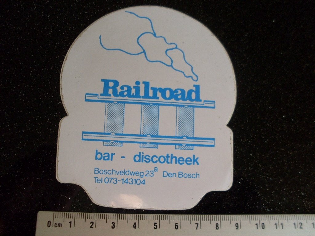 sticker railroad logo bar discotheek den bosch, Verzamelen, Verzenden, Zo goed als nieuw, Bedrijf of Vereniging