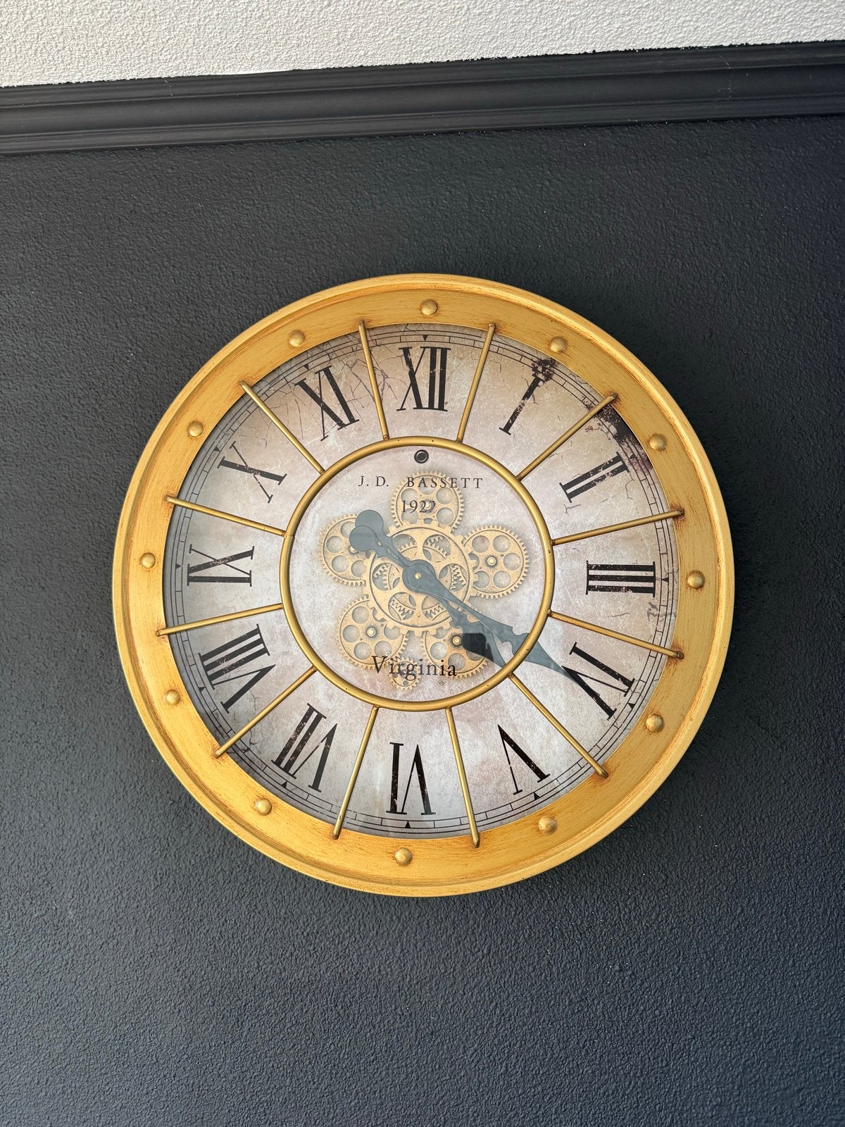 Grote gouden wandklok Countryfield, Ophalen, Goud, Wandklok, Zichtbaar uurwerk
