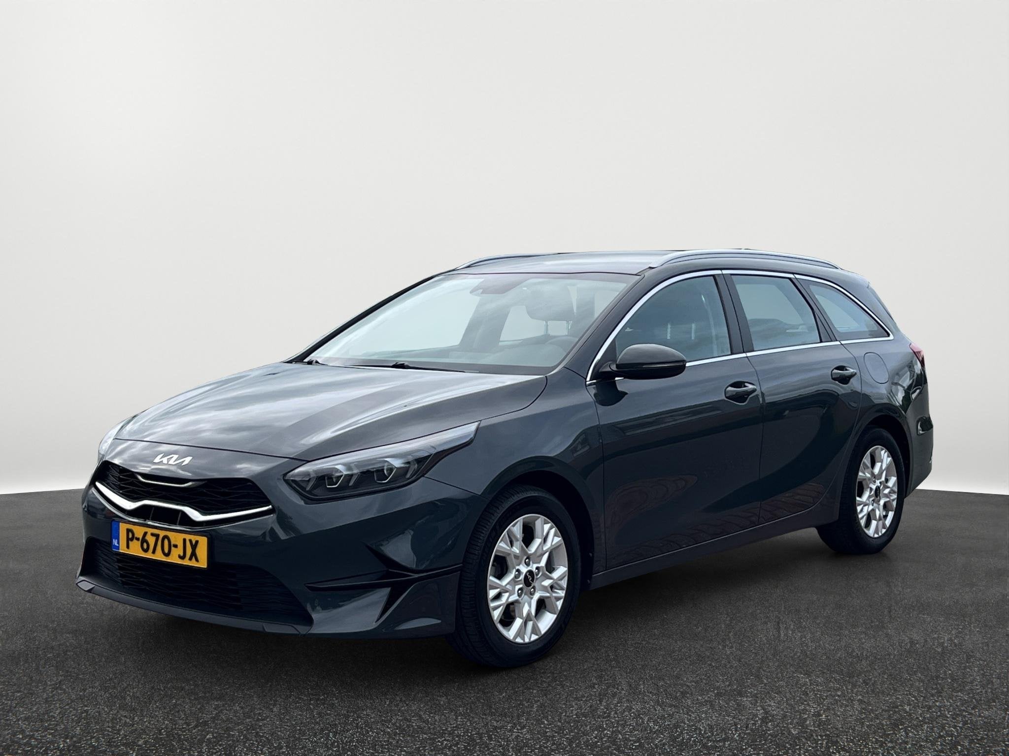 Kia Ceed Sportswagon 1.0 T-GDi DynamicLine | Trekhaak | A.ca, Stof, Gebruikt, Origineel Nederlands, Handgeschakeld